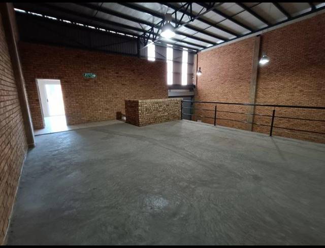 INDUSTRIAL PROPERTY TO RENT IN LANSERIA